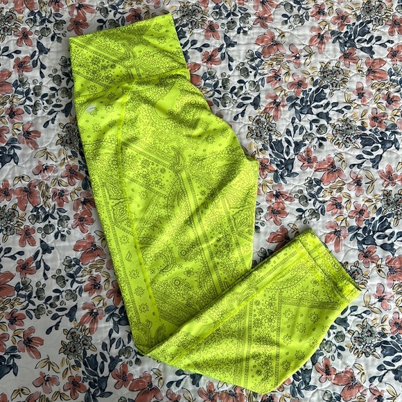 Fabletics Pants - Fabletics Powerhold Leggings